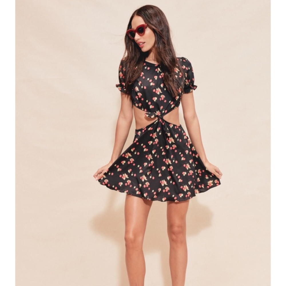 For love and lemons side cut mini dress - Picture 7 of 8